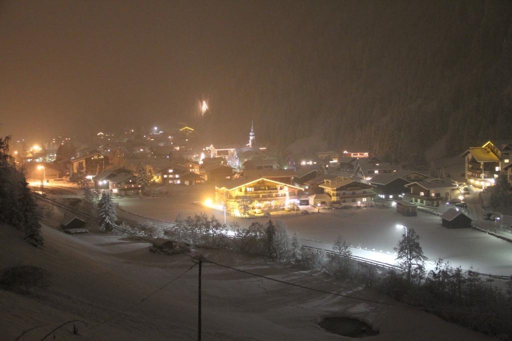 Apart Gletscherblick Kaunertal Ngoại thất bức ảnh